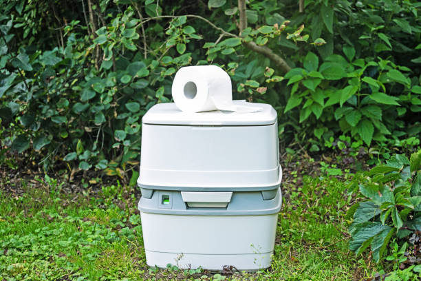 Best Best portable toilet rental  in Mayfair, CA